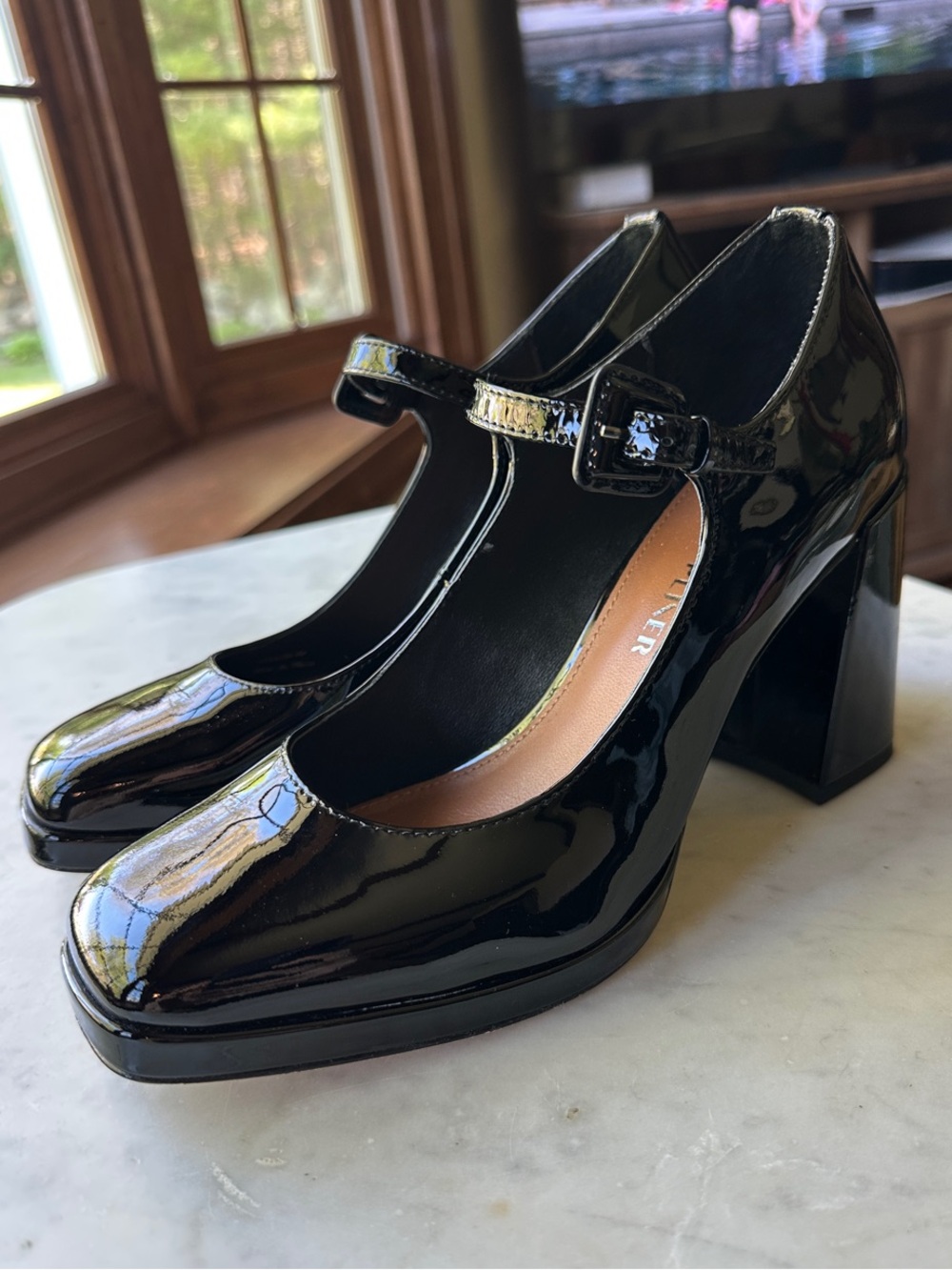 Donald J. Pliner Black Patent Mary Jane Block Heel Pumps